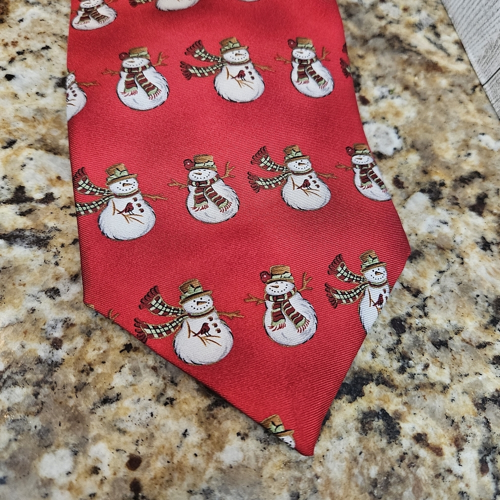 Christmas TIE Snowman Hallmark Design Collection Red ALL SILK